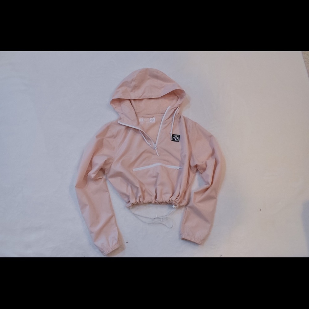 M22 cropped windbreaker